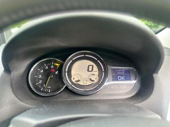 Renault Megane 1.6 16V Dynamique TomTom Euro 5 5dr