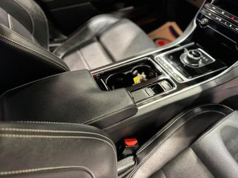 Jaguar XE 2.0d R-Sport Auto Euro 6 (s/s) 4dr