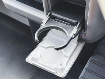 Volkswagen Transporter 2.0 TDI T32 Commerce Auto FWD LWB Euro 6 (s/s) 5dr