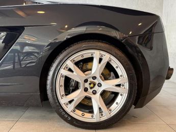 Lamborghini Gallardo 5.0 V10 Spyder EGear 4WD Euro 4 2dr