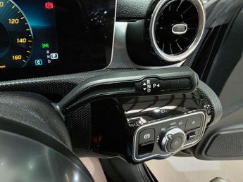 Mercedes-Benz CLA 1.3 CLA200 AMG Line Coupe 7G-DCT Euro 6 (s/s) 4dr