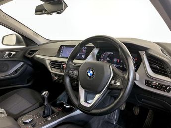 BMW 1 Series 2.0 118d SE (LCP) Euro 6 (s/s) 5dr