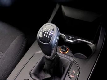 BMW 1 Series 2.0 118d SE (LCP) Euro 6 (s/s) 5dr