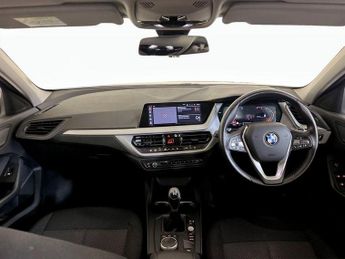 BMW 1 Series 2.0 118d SE (LCP) Euro 6 (s/s) 5dr
