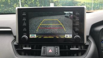 Toyota RAV4 2.5 VVT-h Design CVT Euro 6 (s/s) 5dr