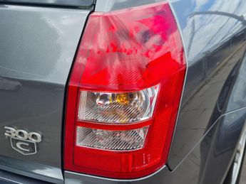 Chrysler 300C 3.5 LUX 5dr