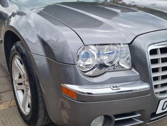 Chrysler 300C 3.5 LUX 5dr