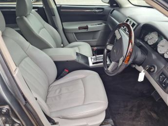 Chrysler 300C 3.5 LUX 5dr