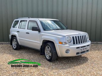Jeep Patriot 2.4 Limited CVT 4x4 5dr