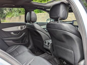 Mercedes-Benz C Class 2.1 C250d AMG Line (Premium Plus) 7G-Tronic+ Euro 6 (s/s) 5dr