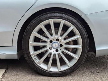Mercedes-Benz C Class 2.1 C250d AMG Line (Premium Plus) 7G-Tronic+ Euro 6 (s/s) 5dr