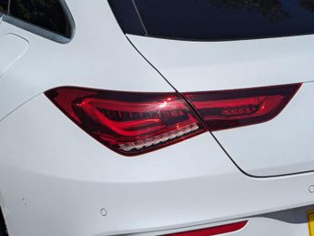 Mercedes-Benz CLA 1.3 CLA180 AMG Line Shooting Brake 7G-DCT Euro 6 (s/s) 5dr
