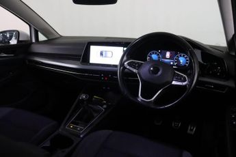 Volkswagen Golf 1.5 TSI Active Euro 6 (s/s) 5dr
