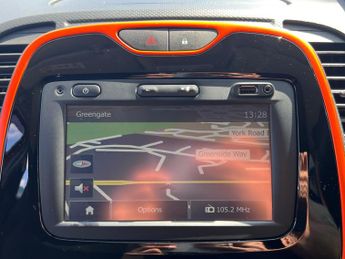 Renault Captur 1.5 dCi Dynamique S MediaNav EDC Euro 5 5dr