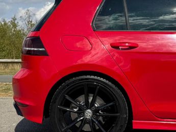 Volkswagen Golf 2.0 TSI BlueMotion Tech R DSG 4Motion Euro 6 (s/s) 5dr