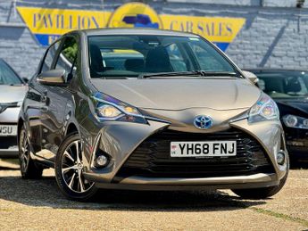 Toyota Yaris 1.5 VVT-h Icon Tech E-CVT Euro 6 (s/s) 5dr