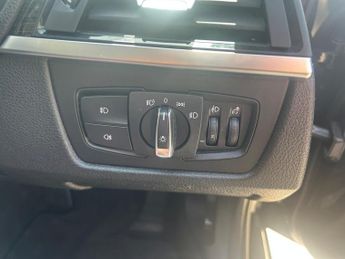 BMW 3 Series 2.0 320i Luxury Touring Auto xDrive Euro 6 (s/s) 5dr