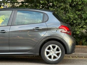 Peugeot 208 1.2 PureTech Active Euro 6 5dr