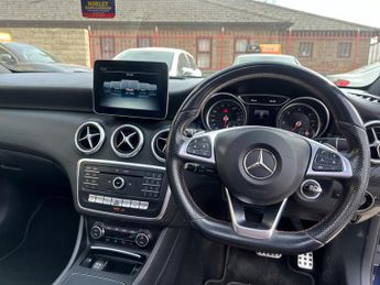 Mercedes-Benz A Class 2.1 A200d AMG Line (Executive) 7G-DCT Euro 6 (s/s) 5dr
