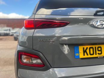 Hyundai KONA 64kWh Premium Auto 5dr