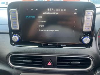 Hyundai KONA 64kWh Premium Auto 5dr