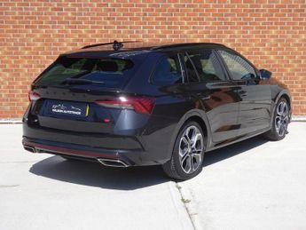 Skoda Octavia 2.0 TDI vRS DSG Euro 6 (s/s) 5dr