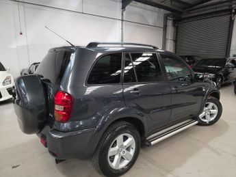 Toyota RAV4 2.0 VVT-i XT-R 4WD 5dr