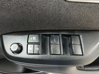 Toyota Yaris Cross 1.5 VVT-h Icon E-CVT Euro 6 (s/s) 5dr