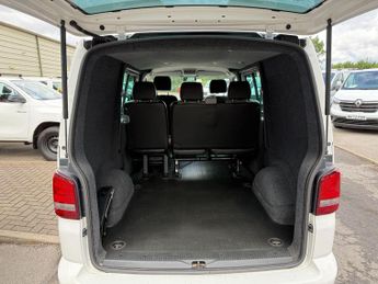 Volkswagen Transporter Sportline 2.0 BiTDI Sportline T32 Kombi DSG L1 H1 4dr