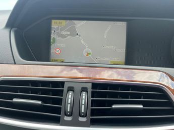 Mercedes-Benz C Class 1.8 C250 BlueEfficiency Elegance Edition 125 G-Tronic+ Euro 5 (s