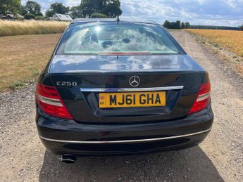 Mercedes-Benz C Class 1.8 C250 BlueEfficiency Elegance Edition 125 G-Tronic+ Euro 5 (s