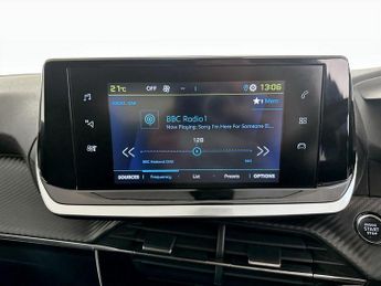 Peugeot E-2008 50kWh Allure Premium Auto 5dr