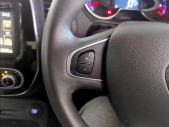 Renault Captur 1.3 TCe ENERGY Iconic EDC Euro 6 (s/s) 5dr