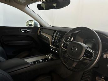 Volvo XC60 2.0 B5 MHEV Inscription Pro Auto Euro 6 (s/s) 5dr