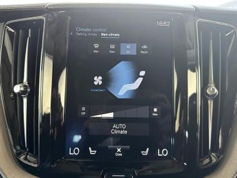 Volvo XC60 2.0 B5 MHEV Inscription Pro Auto Euro 6 (s/s) 5dr