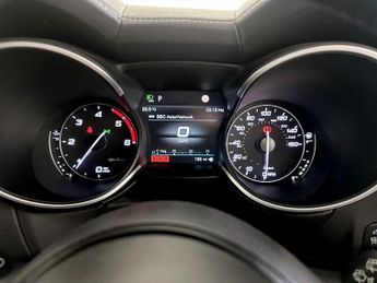 Alfa Romeo Stelvio 2.2 TD Veloce Auto Q4 AWD Euro 6 (s/s) 5dr