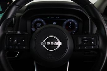 Nissan Qashqai 1.3 DIG-T MHEV N-Connecta XTRON Euro 6 (s/s) 5dr