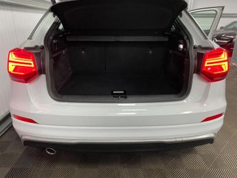Audi Q2 1.6 TDI 30 S line S Tronic Euro 6 (s/s) 5dr