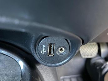 Nissan Juke 1.6 Acenta Premium XTRON Euro 6 5dr