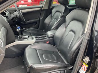 Audi A4 Avant 2.0 TFSI Dynamik S Tronic quattro Euro 5 5dr