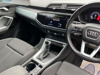Audi Q3 1.5 TFSI CoD 35 Sport S Tronic Euro 6 (s/s) 5dr