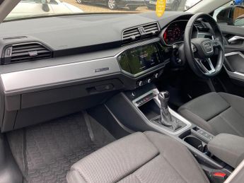 Audi Q3 1.5 TFSI CoD 35 Sport S Tronic Euro 6 (s/s) 5dr