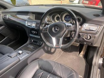 Mercedes-Benz CLS 2.1 CLS250 CDI BlueEfficiency AMG Sport Coupe G-Tronic+ Euro 5 (