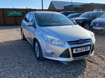 Ford Focus 1.0T EcoBoost Titanium X Euro 5 (s/s) 5dr