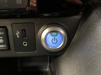 Nissan Leaf 40kWh N-Connecta Auto 5dr