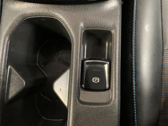 Nissan Leaf 40kWh N-Connecta Auto 5dr