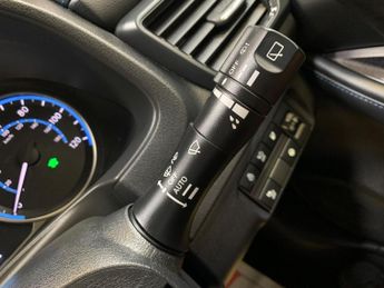 Nissan Leaf 40kWh N-Connecta Auto 5dr
