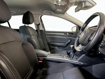 Renault Megane 1.3 TCe Iconic Sport Tourer Euro 6 (s/s) 5dr