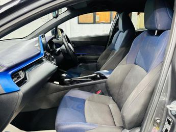 Toyota C-HR 1.8 VVT-h Dynamic CVT Euro 6 (s/s) 5dr