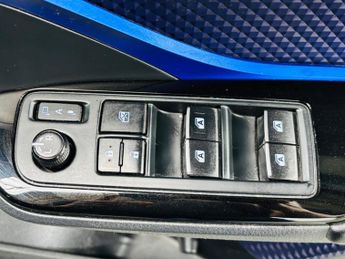 Toyota C-HR 1.8 VVT-h Dynamic CVT Euro 6 (s/s) 5dr